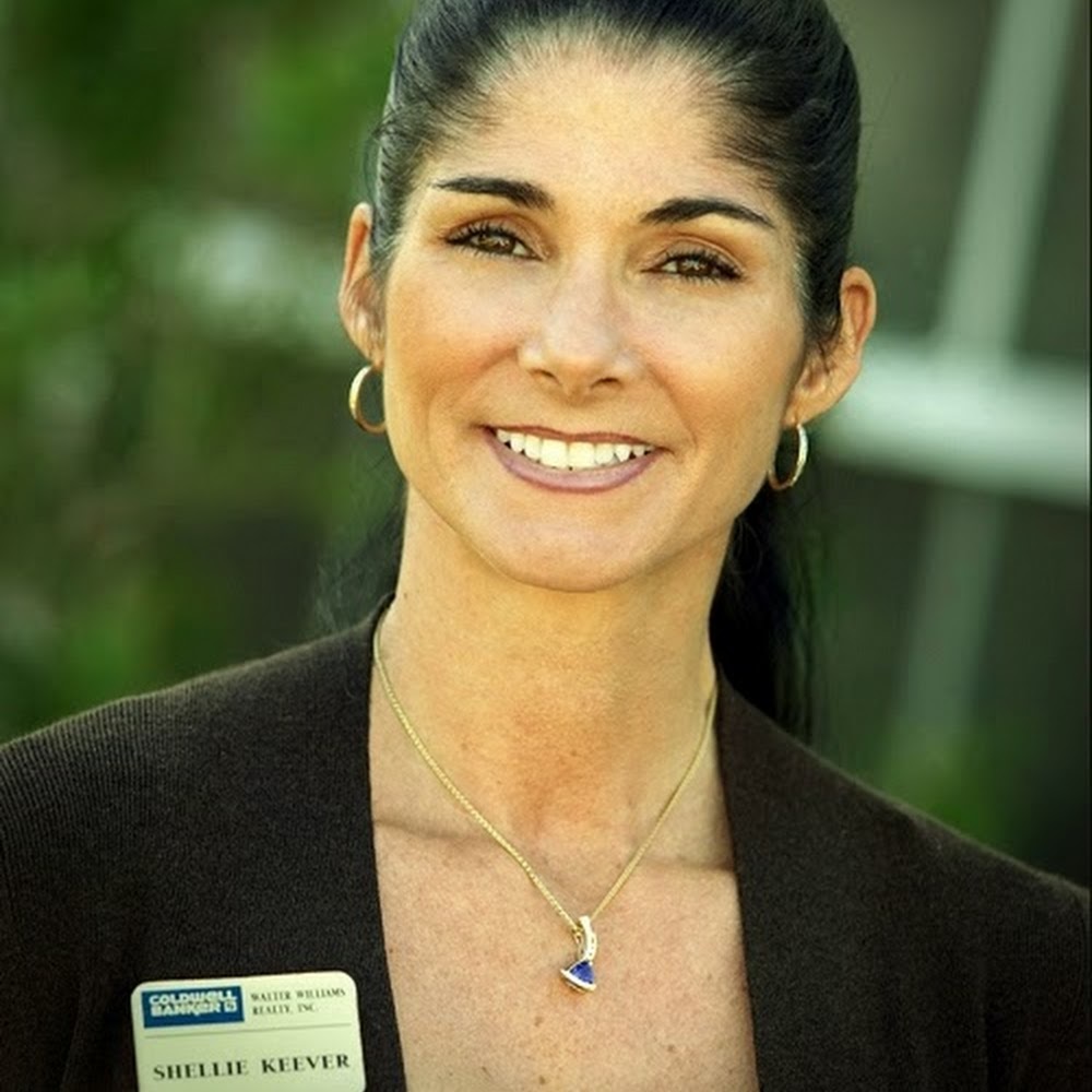 Meet your Posher, Shellie